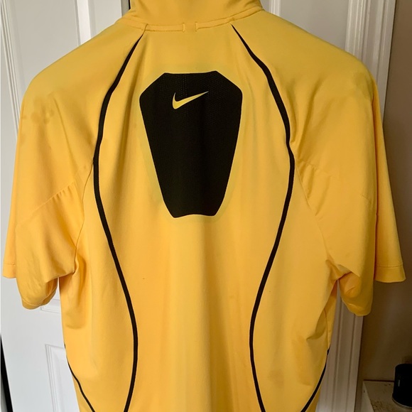 Nike golf shirt - Picture 1 of 11